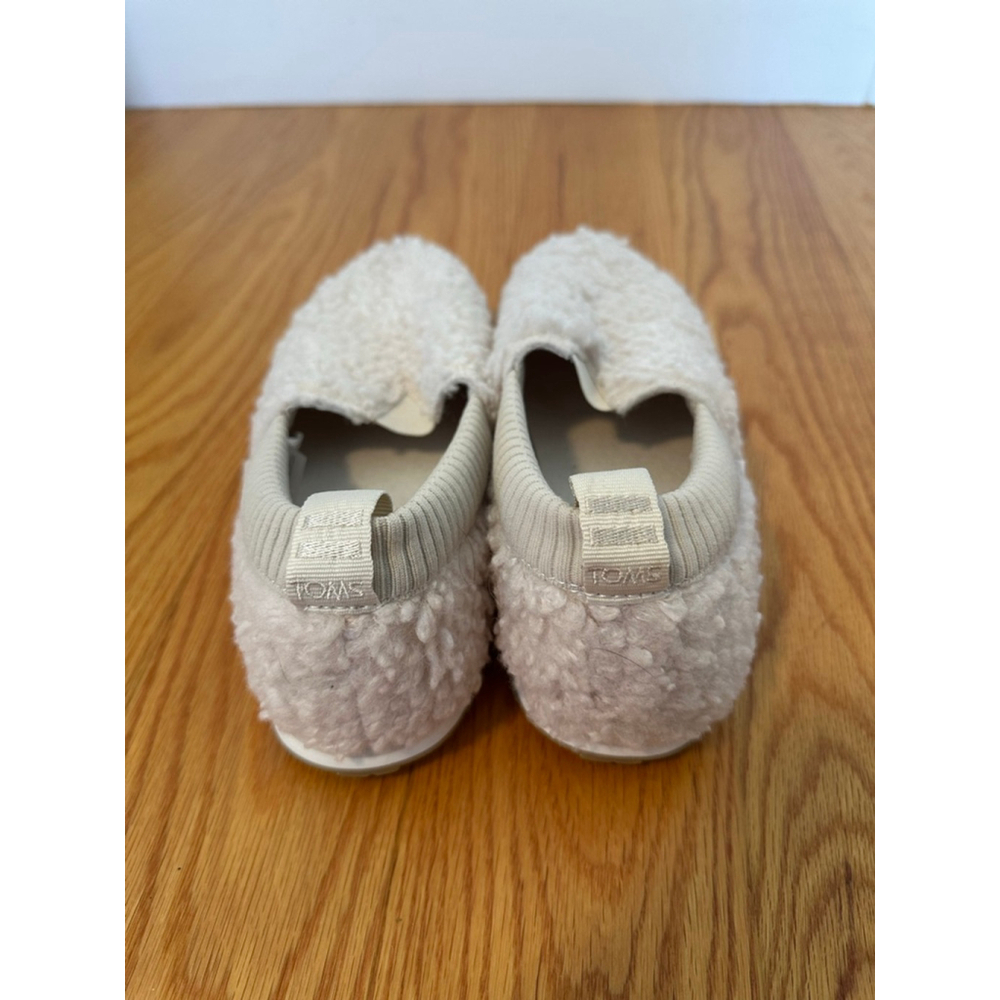 Women's TOMS Cream Alpargata Faux Fur Plush Shearling Slipper Flats Size 8.5 - Picture 4 of 8